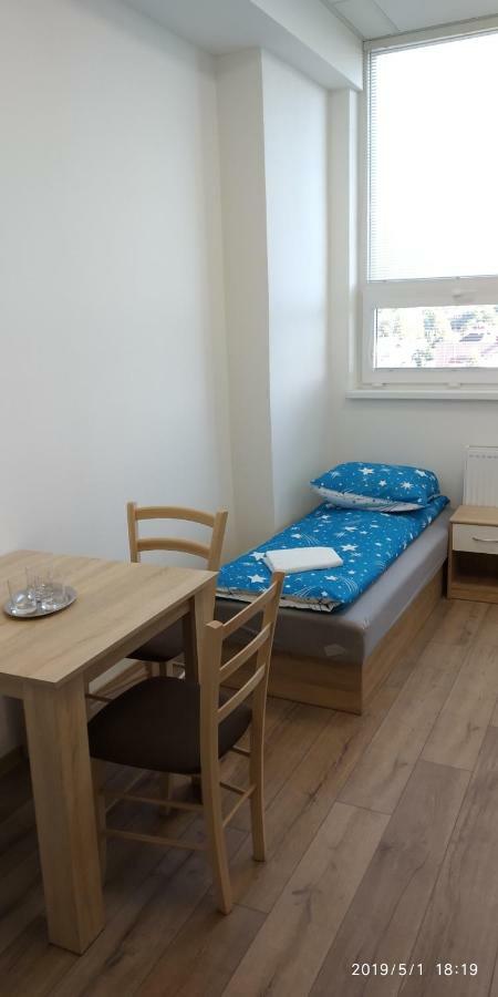 White Coral Club Hostel Kosice Bagian luar foto